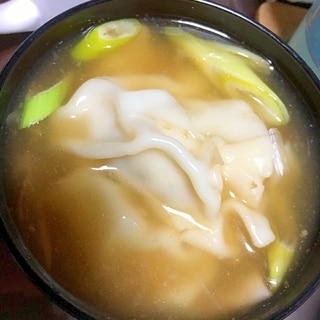 水餃子のスープ